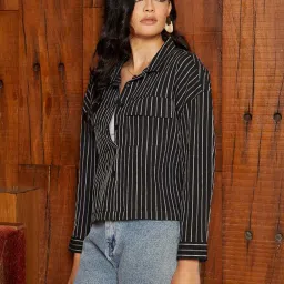 Campus Sutra Black Regular Fit Striped Shirt image 3