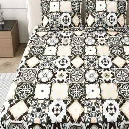 JaipurFabric Multicolor Velvet Printed 300 TC Double Bedsheet with 2 Pillow Covers image 3