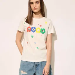 Only White Cotton Regular Fit Printed T-Shirt-picture-24