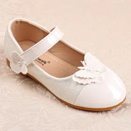 Cute Walk by Babyhug Ballerina with Butterfly Applique & Velcro Closure - Beige image 3