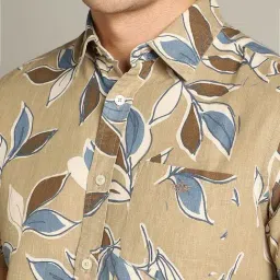 Dockers Beige Straight Fit Printed Shirt image 5