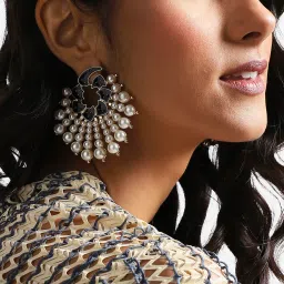 SOHI Circular Pearl Drop Earrings For Women image 3
