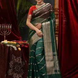 House Of Begum Bottle Green Banarasi Handloom Organza Saree With Blouse Piece-picture-15