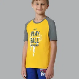 Van Heusen Regular Fit Smart Tech Easy Stain Release T-Shirt - Gold Fusion image 3