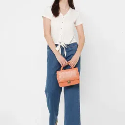 MISH White Top image 4