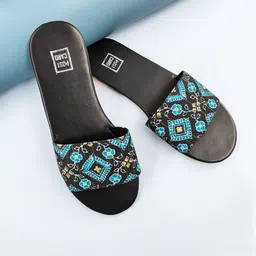 POSTCARD Women Open Toe Flats image 1