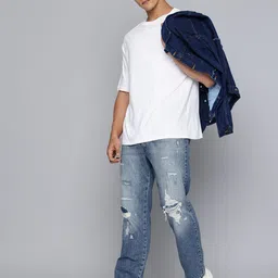 Levis Men 555 Relaxed Fit Highly Distressed Light Fade Stretchable Jeans image 2