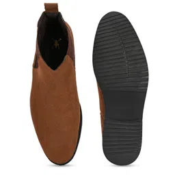 House of Pataudi Men Lightweight Soft Cushioned Footbed Chelsea Boots image 3