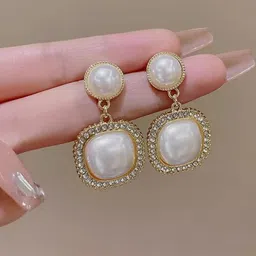 ONUYX Circular Studs Earrings-picture-27