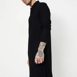 max Men Flared Sleeves Thread Work Kurta image 3