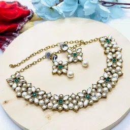 Dhivara Kundan Stones -Studded Jewellery Set-image-48