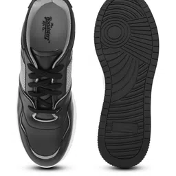 Roadster Men Black Colourblocked Casual Shoes image 3