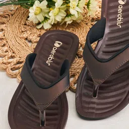 Aeroblu Women Solid Slip-On Open Toe Flats image 2