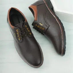 TRM Men Brown Textured Lace-Ups Formal Shoes image 4