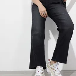 The Roadster Life Co. Women Straight Fit Light Fade Stretchable Jeans-image-34