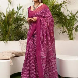Satrani Purple Geometric Print Saree With Unstitched Blouse image 4