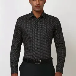 Peter England Black Cotton Slim Fit Printed Shirt-image-49