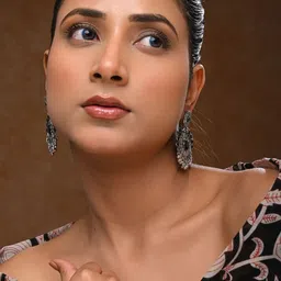 Jaipur Folk Floral Drop Earrings-picture-19