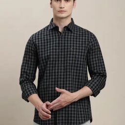 Turtle Black Cotton Slim Fit Checks Shirt-picture-13