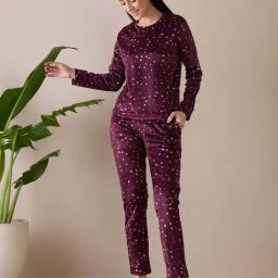 Sweet Dreams Wine Printed Sweatshirt With Pyjamas-picture-16