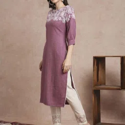 Fashor Mauve Embroidered Straight Kurta image 4