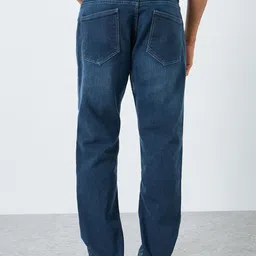 Styli Men Relaxed Fit Mid-Rise Light Fade Stretchable Jeans image 3