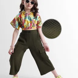 OLLINGTON ST. Woven Half Sleeves Top & Waffle Pant Set With Jungle Safari Theme Print - Olive Green-picture-12