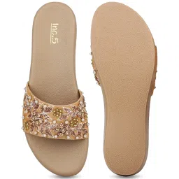 Inc.5 Women's Antique Ethnic Wedges image 4