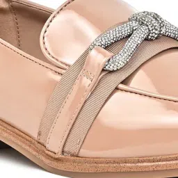 Aldo Women's Beige Casual Loafers image 4