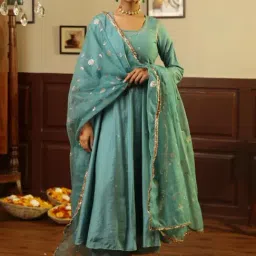 Asrumo Green Diwa Chanderi Gota Jaal Dupatta With Anarkali And Pant Set-picture-26