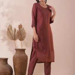 Fashor Maroon Regular Fit Kurta Pant Set image 4