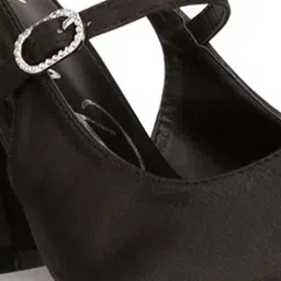 London Rag Women's Black Ankle Strap Sandals image 4