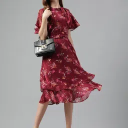 Latin Quarters Maroon Printed A Line Dress image 4