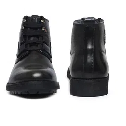 Zoom Shoes Men Black Solid Leather Boots image 2