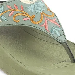 Metro Embroidered Flatform Heels image 4