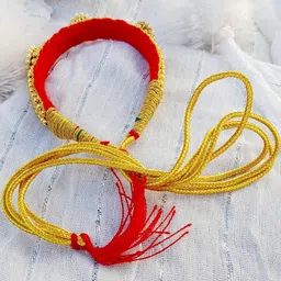 Maruti Rajasthan Gold Plated Artificial Stones Studded & Beaded Statement Necklace image 3