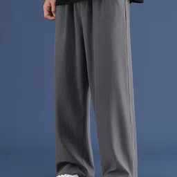 StyleCast x Revolte Men Loose Fit Pleated Trousers-picture-17