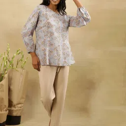 folksong W Blue Cotton Printed Top image 4