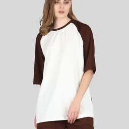 Raxedo Women Raglan Sleeves Relaxed Fit Oversized Tshirt-image-9