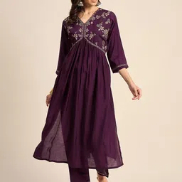 Anouk Rustic Women Floral Embroidered Empire Kurta with Trousers-picture-23