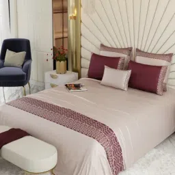 Stoa Paris Champagne Palatial Rouge Super King Crown of Versailles Bedsheet Set-image-66