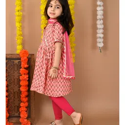 Kinder Kids Cotton Half Sleeves Floral Motif Printed & Gota Lace Embellished Kurta Leggings With Dupatta - Pink image 5