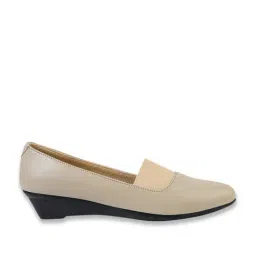 TRYME Women's Cream Pump Shoes image 2