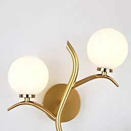 KINIS Gold-Toned & White Quirky Abstract Shaped Shaped Wall Lamp image 3