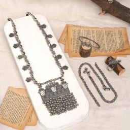 Teejh Vizianagaram Oxidised Silver Jewellery Gift Set-picture-40