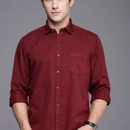 Louis Philippe Jeans Slim Fit Cutaway Collar Pure Cotton Casual Shirt-image-42