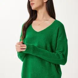 Happiness istanbul Women V-Neck Long Sleeves Pullover image 3