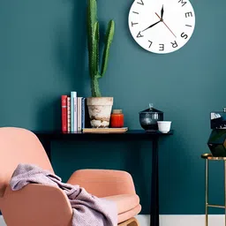 QEZNEF White Solid Geometric Traditional Wall Clock image 2