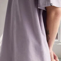 pronk Lavender Oversized Cotton T-shirt with Drop-Shoulder Sleeves image 4