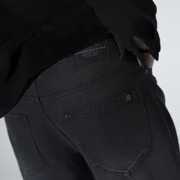 Hubberholme Black Relaxed Fit Jeans image 4